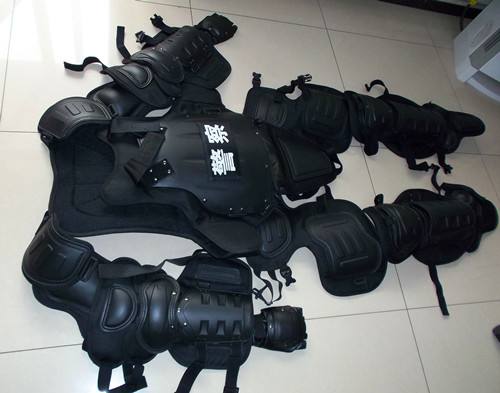 “執(zhí)勤警服”在民警的日常工作中，究竟能起到哪些作用呢？